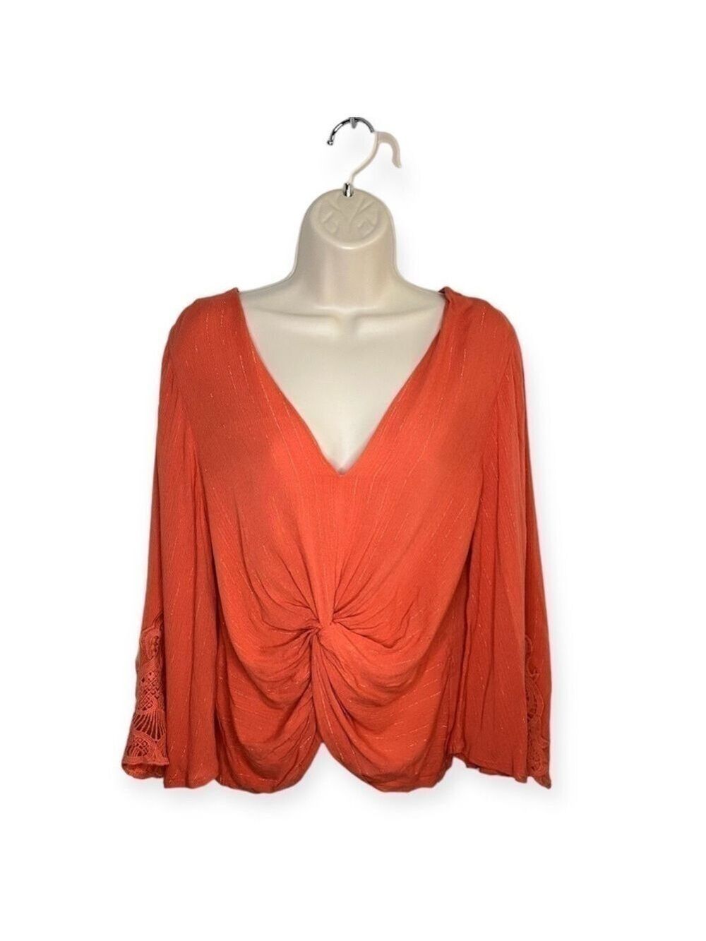 Coco + Jaimeson Coral Boho V-Neck Long Sleeve Top Size M